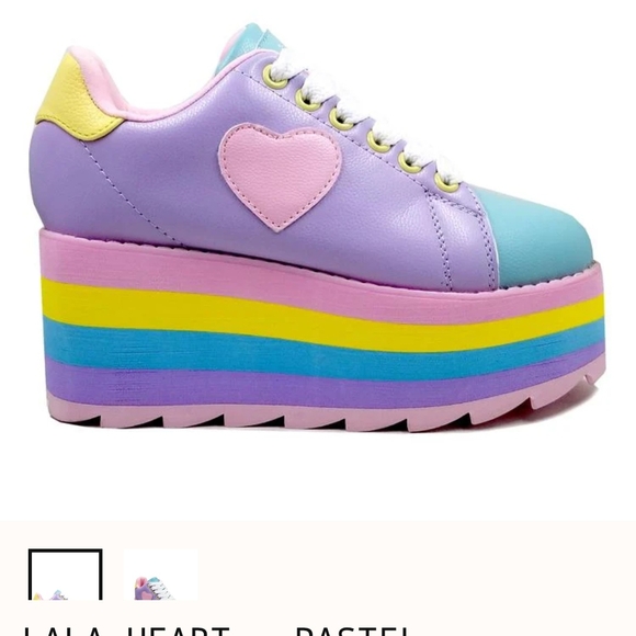 Pastel Platform Sneakers with Heart Detail - Picture 1 of 8
